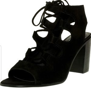 Steve Madden's Women Nilunda Dress Sandal